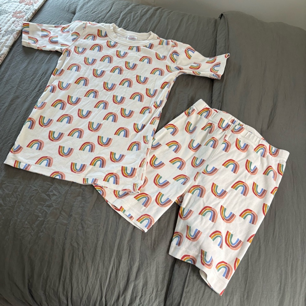 Hanna Andersson HannaJams Organic Cotton Rainbow Pajama Set. Size 12.